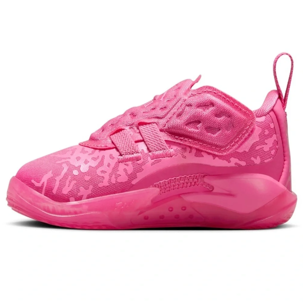 Toddler Jordan Brand Pink Zion 3 Basketball Shoes. NWT in box!